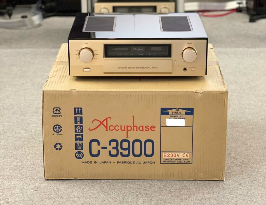 Accuphase C-3900 Stuttgart