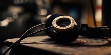 Grado RS2x Wooden Headphones at Workbench