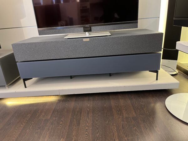 Spectral Smart Furniture - Brick - aus der Ausstellung