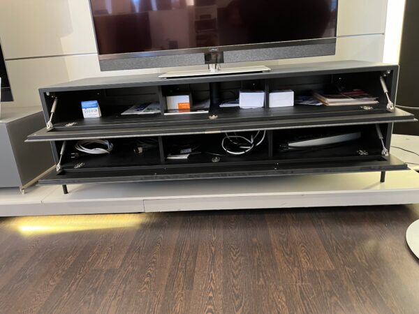 Spectral Smart Furniture - Brick - aus der Ausstellung – Bild 4
