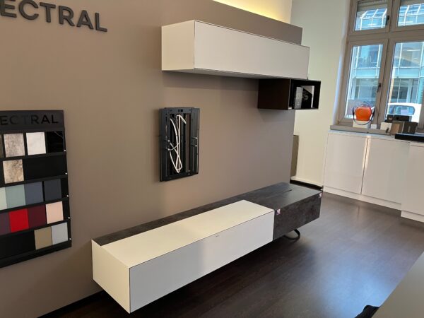 Spectral Smart Furniture - Ameno - aus der Ausstellung – Bild 7