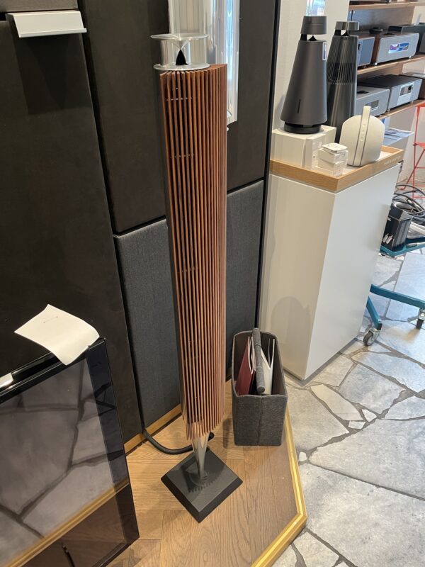 B&O - Beolab 18 (Paar) Alu silber / Walnuss - Vorführlautsprecher – Bild 3