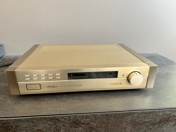 Accuphase - C-11 - Vorverstärker - werkstattüberholt - im Kundenauftrag