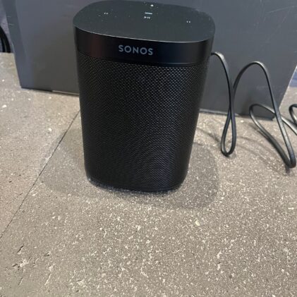 Sonos - One Gen. 2 - schwarz - Vorführgerät
