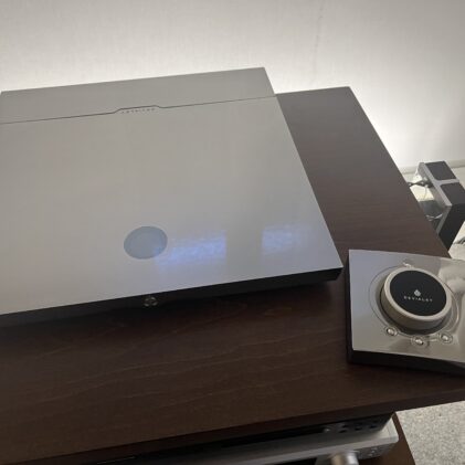 Devialet - Expert 220 Pro - Streaming-Vollverstärker - Vorführgerät