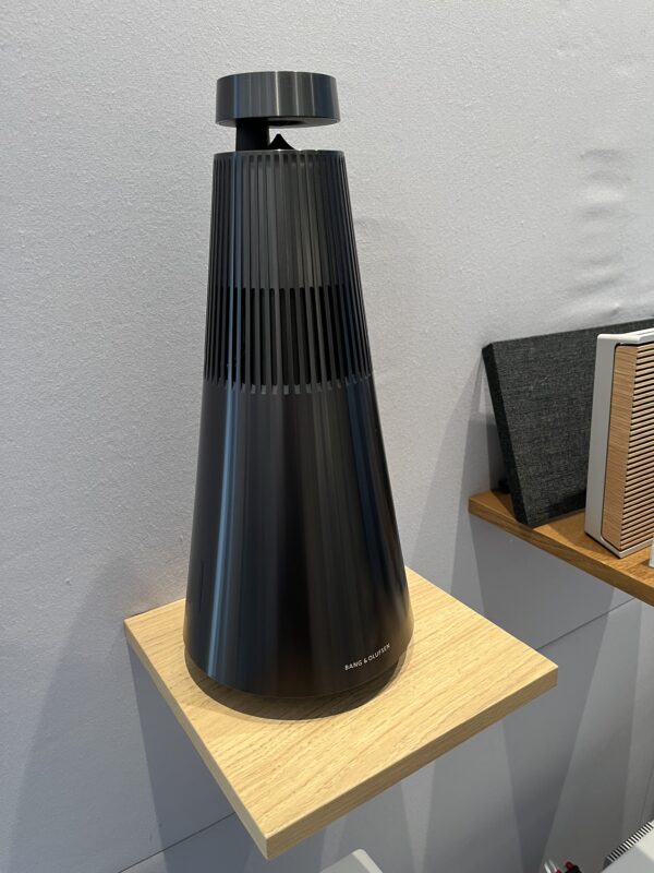 B&O - Beosound 2 3rd Gen. - black anthracite - W-Lan Lautsprecher - Vorführlautsprecher – Bild 2