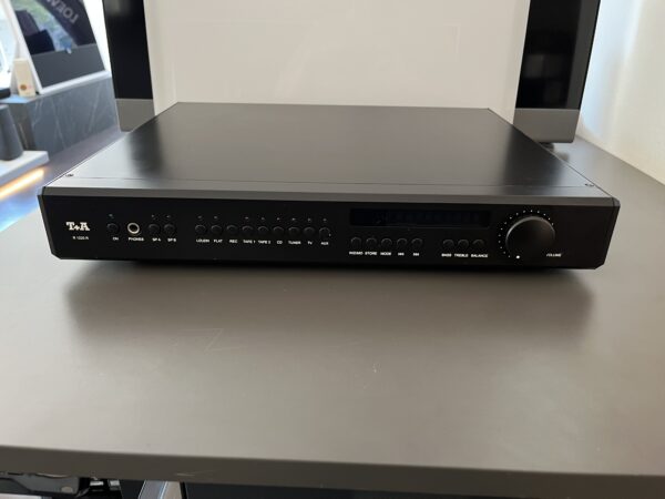 T+A - R 1220 R - Stereo-Receiver in schwarz - gebraucht, im Kundenauftrag